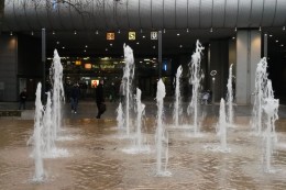 <p><strong>Umgestaltung Bochumer Straße</strong></p><p>Fontänenfeld am Hauptbahnhof</p>