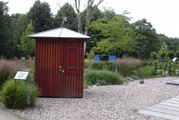 <p><strong>Mustergarten im Grugapark in Essen<br /></strong>Gartenhaus</p>