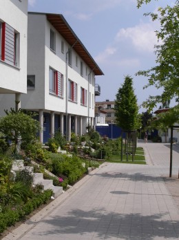 <p><strong>Freiraumplanung Gartensiedlung in Herdecke</strong></p><p>Häuserzeile</p>